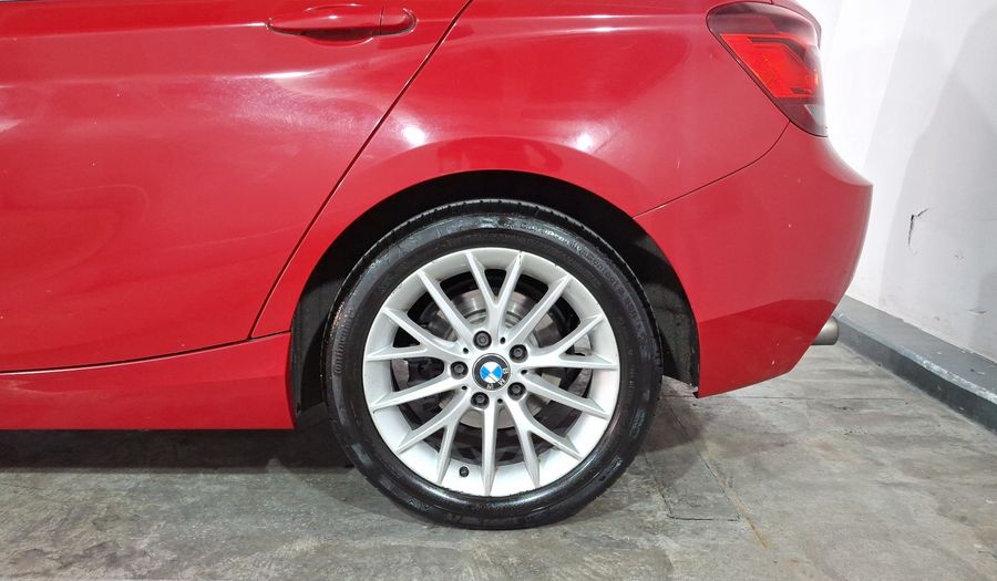 Bmw Serie 1 1.6 118IA Hatchback 2013
