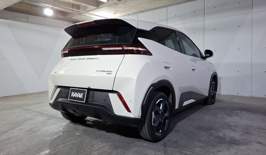 Byd Dolphin Mini BEV 38KWH PLUS AUTO Hatchback 2024
