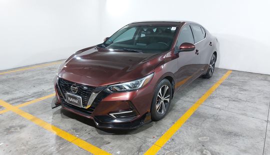 Nissan • Sentra
