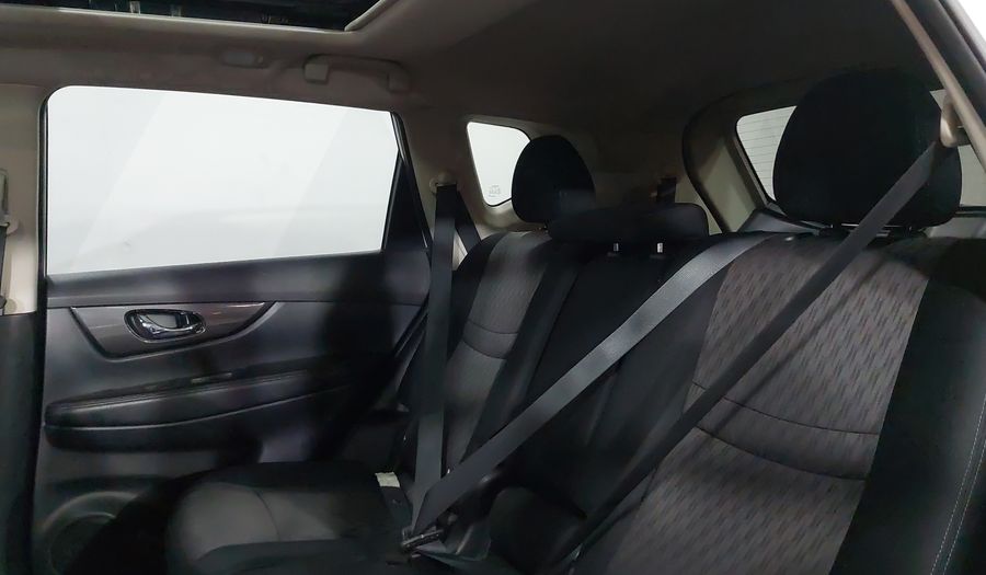 Nissan X-trail 2.5 ADVANCE 3 ROW CVT Suv 2021