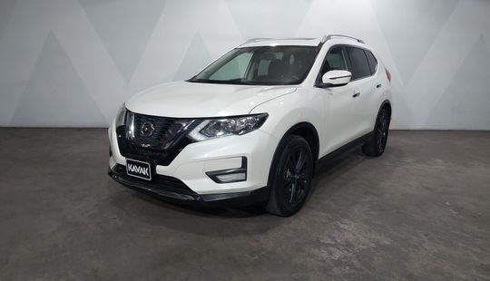 Nissan • X-Trail