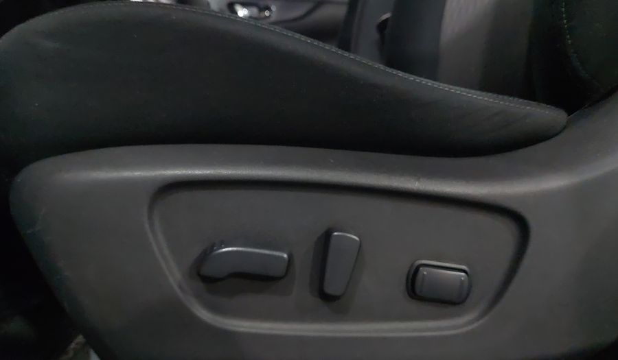 Nissan X-trail 2.5 ADVANCE 3 ROW CVT Suv 2021