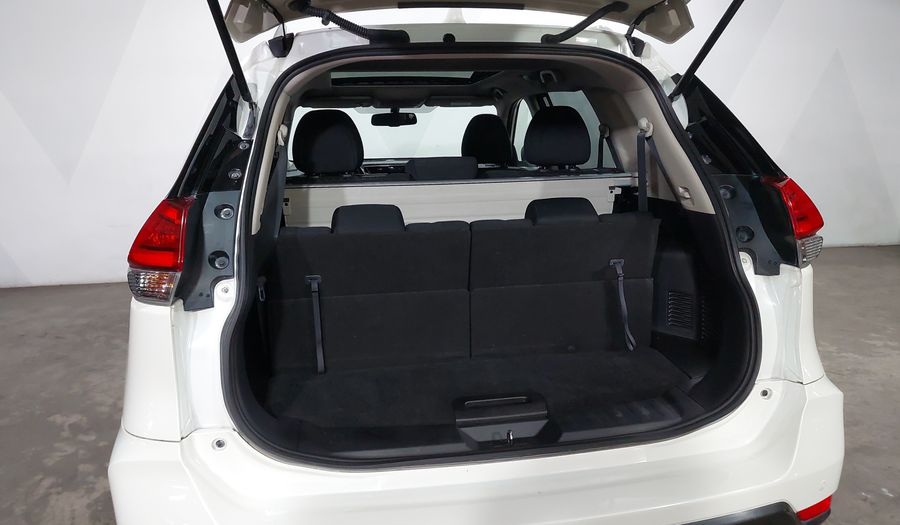 Nissan X-trail 2.5 ADVANCE 3 ROW CVT Suv 2021