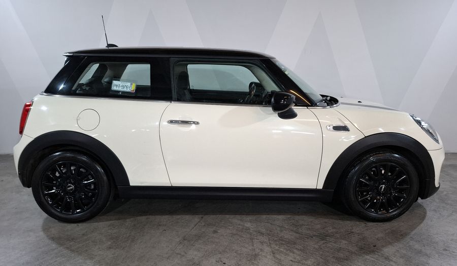 Mini Cooper 1.5 COOPER CHILI Hatchback 2021