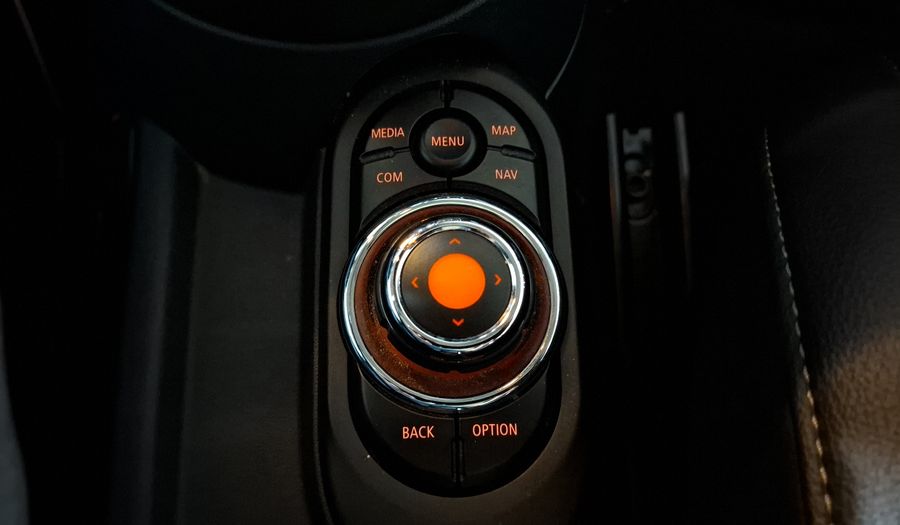 Mini Cooper 1.5 COOPER CHILI Hatchback 2021