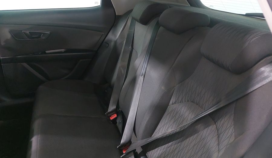 Seat Leon 1.4 TSI STYLE 140HP MT Hatchback 2014