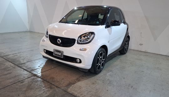 Smart • Fortwo