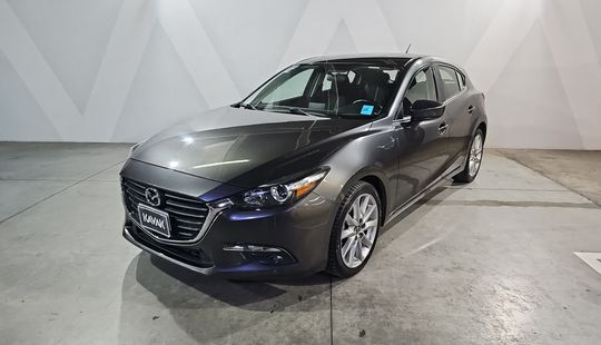 Mazda • Mazda 3