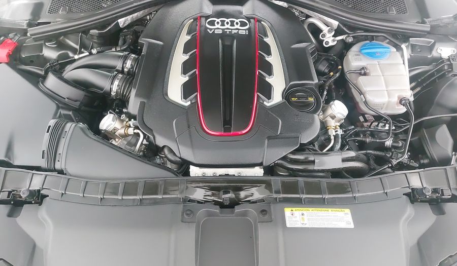 Audi S6 4.0 TFSI S TRONIC QUATTRO Sedan 2016
