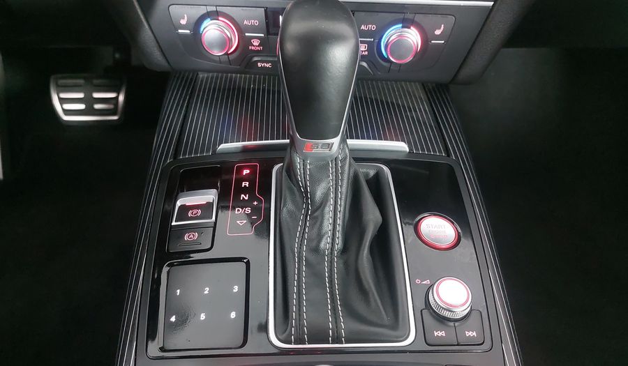 Audi S6 4.0 TFSI S TRONIC QUATTRO Sedan 2016