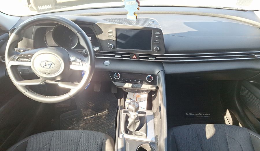 Hyundai Elantra 2.0 VALUE Sedan 2022