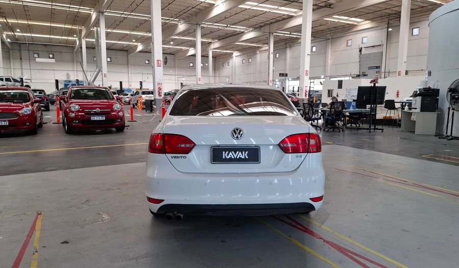 Volkswagen Vento 2.5 LUXURY TIPTRONIC MY15 Sedan 2014
