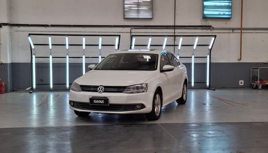 Volkswagen • Vento