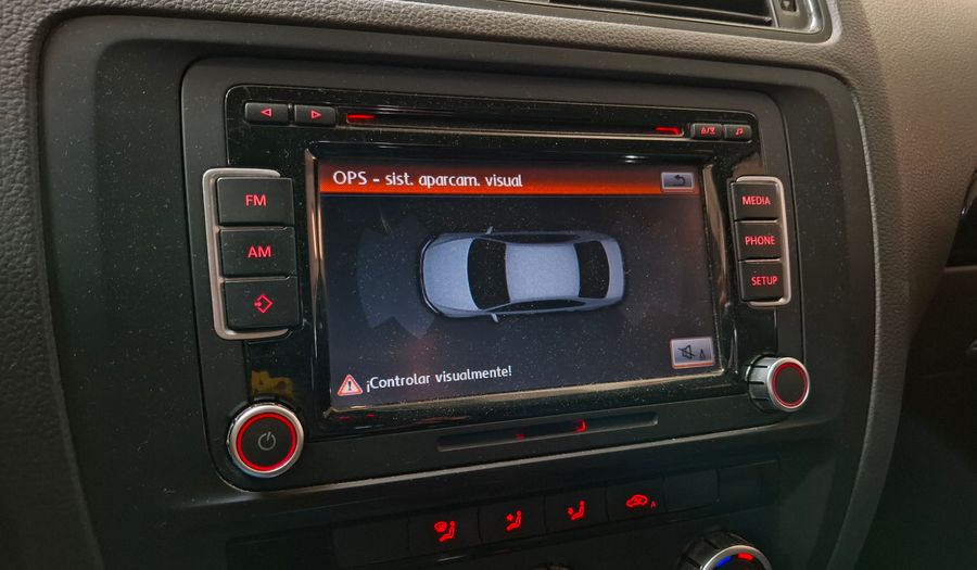 Volkswagen Vento 2.5 LUXURY TIPTRONIC MY15 Sedan 2014