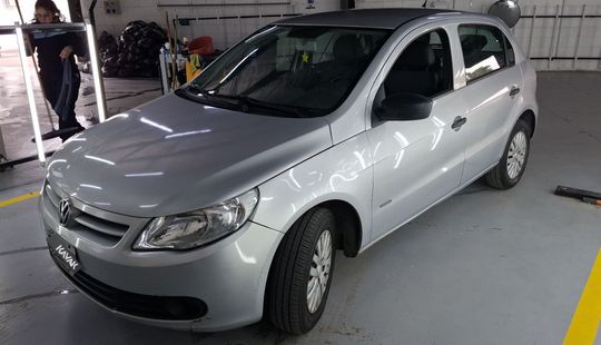 Volkswagen • Gol Trend
