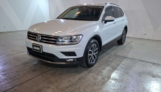 Volkswagen • Tiguan