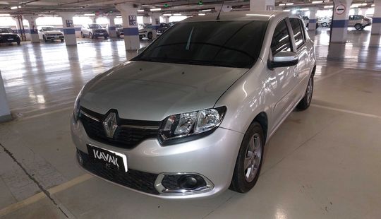 Renault • Sandero
