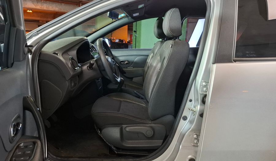 Renault Sandero 1.6 ZEN Hatchback 2023