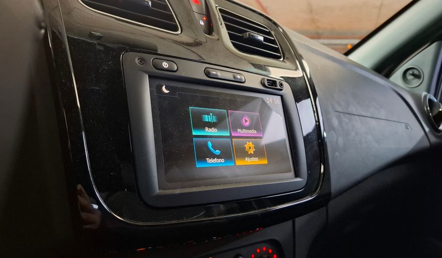 Renault Sandero 1.6 ZEN Hatchback 2023