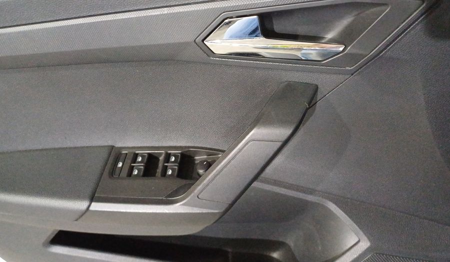 Seat Arona 1.6 STYLE AUTO Suv 2020