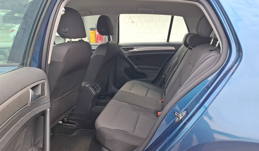 Volkswagen Golf 1.4 TSI COMFORTLINE DSG Hatchback 2015