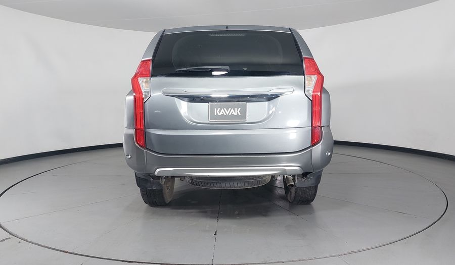 Mitsubishi Montero 3.0 ES AUTO Suv 2019