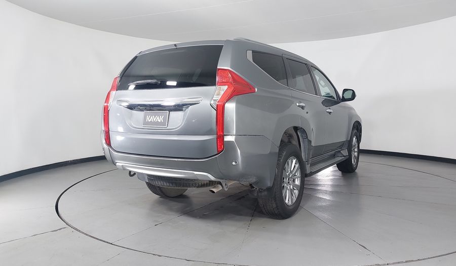 Mitsubishi Montero 3.0 ES AUTO Suv 2019