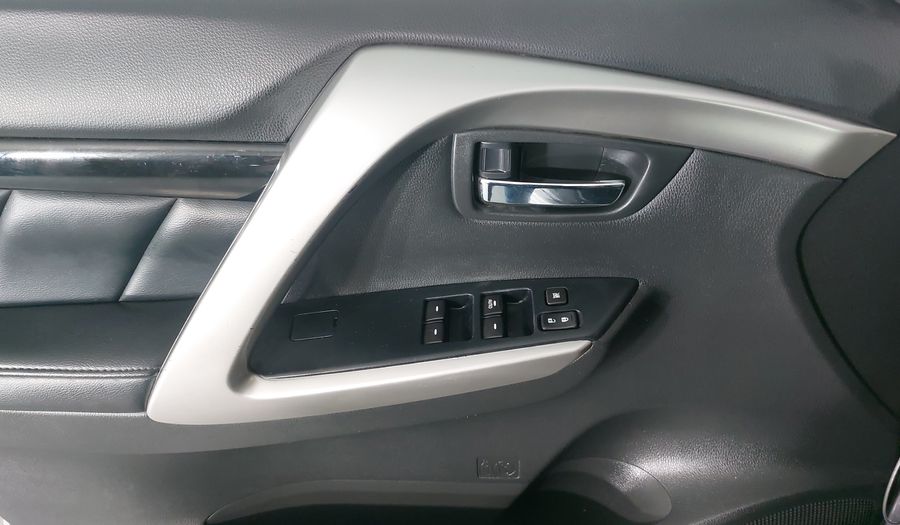 Mitsubishi Montero 3.0 ES AUTO Suv 2019