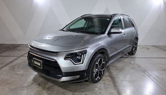 Kia • Niro