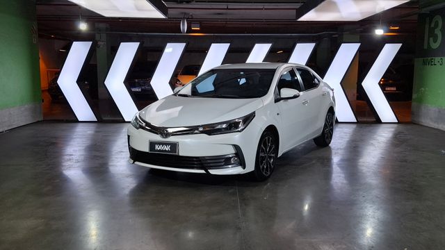 Toyota • Corolla