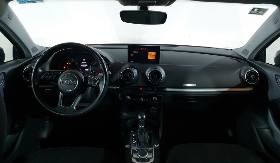 Audi A3 2.0 TFSI DYNAMIC Sedan 2017