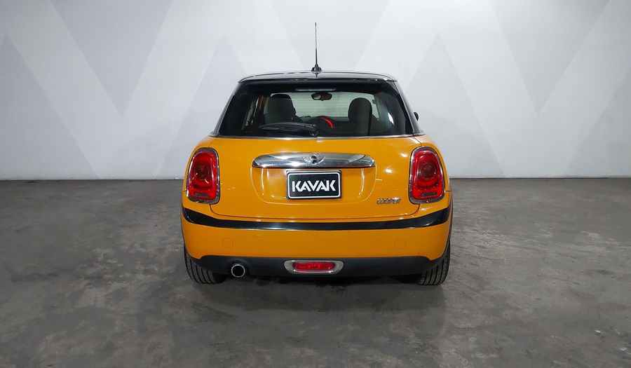 Mini Cooper 1.5 COOPER CHILI AT Hatchback 2016