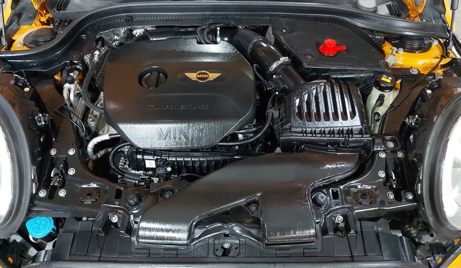 Mini Cooper 1.5 COOPER CHILI AT Hatchback 2016