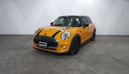 Mini • Cooper