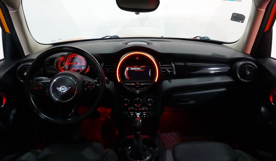Mini Cooper 1.5 COOPER CHILI AT Hatchback 2016