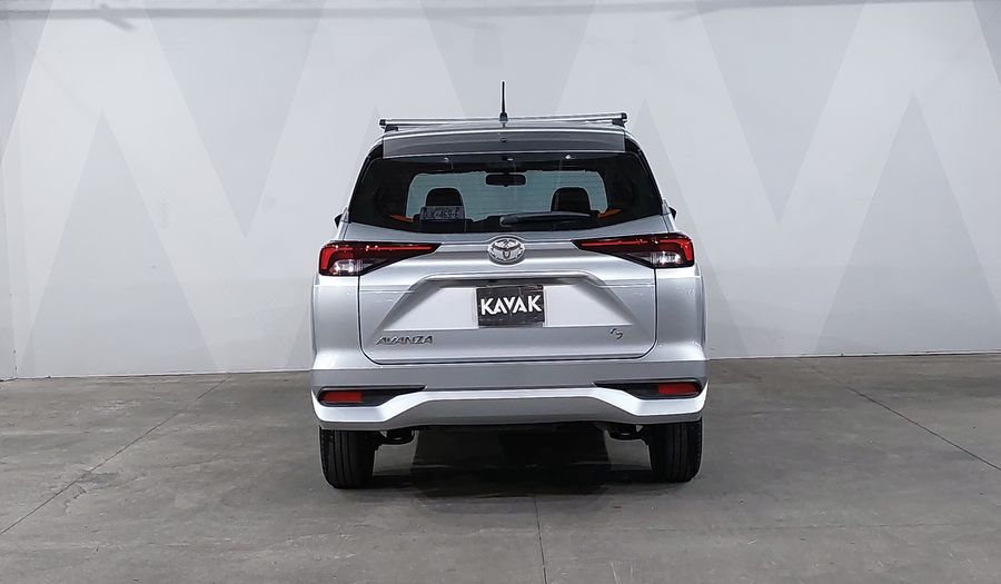 Toyota Avanza 1.5 XLE CVT Minivan 2022