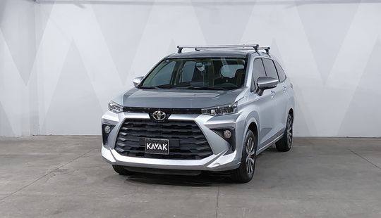 Toyota • Avanza