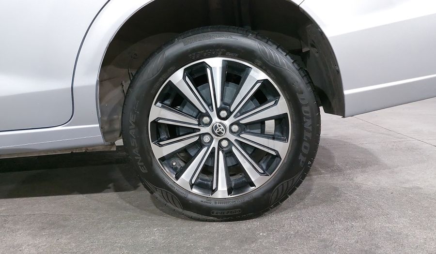 Toyota Avanza 1.5 XLE CVT Minivan 2022