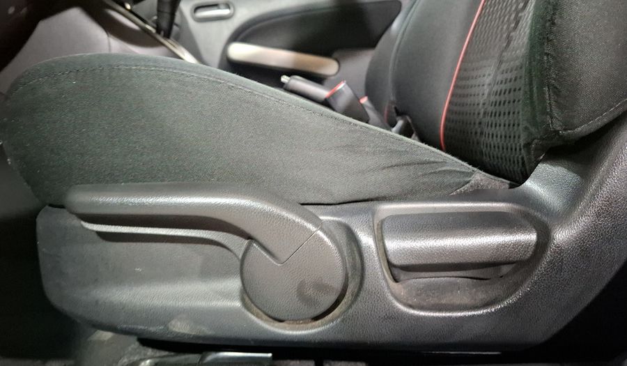 Mazda 2 1.5 SPORT TA Hatchback 2013
