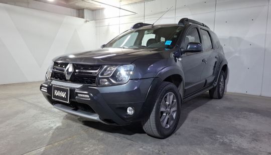Renault • Duster
