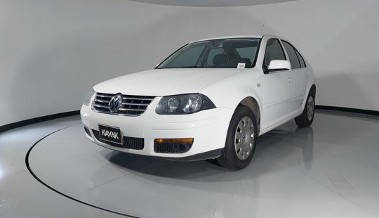 Volkswagen • Jetta Clasico