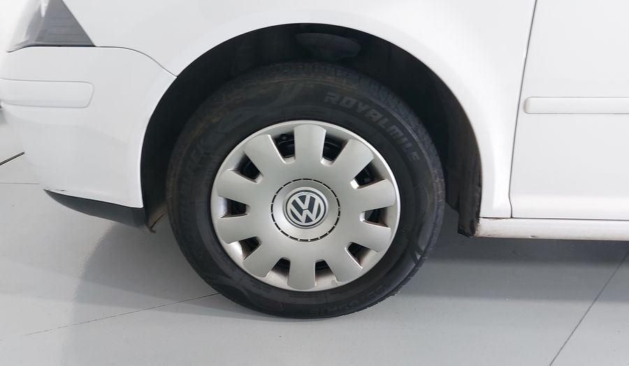 Volkswagen Jetta Clasico 2.0 CL TIPTRONIC Sedan 2015