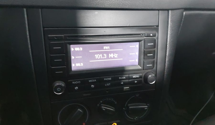 Volkswagen Jetta Clasico 2.0 CL TIPTRONIC Sedan 2015