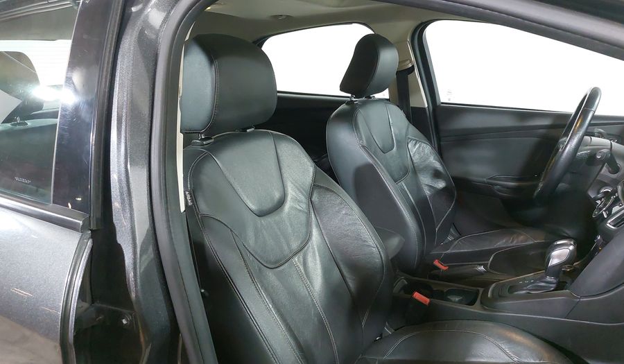 Ford Focus 2.0 SE LUXURY AT Hatchback 2016
