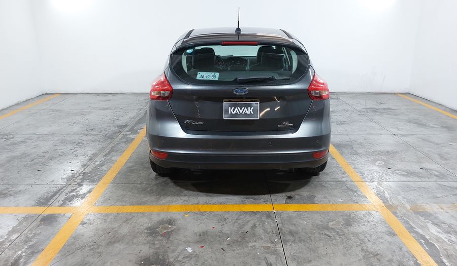 Ford Focus 2.0 SE LUXURY AT Hatchback 2016
