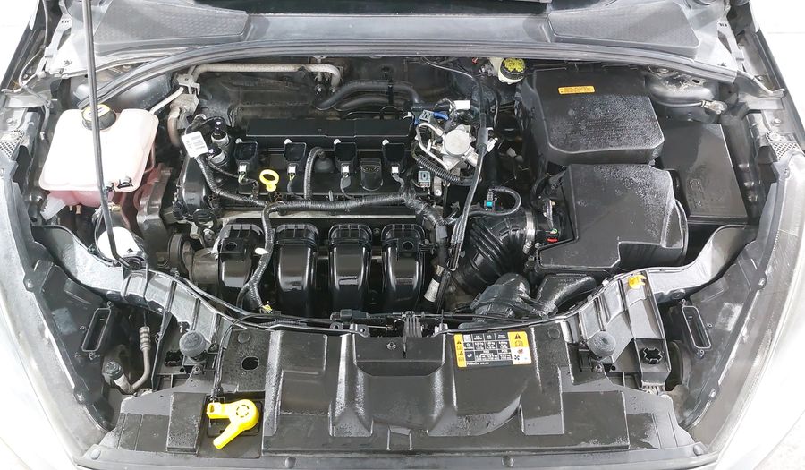 Ford Focus 2.0 SE LUXURY AT Hatchback 2016