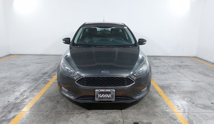 Ford Focus 2.0 SE LUXURY AT Hatchback 2016
