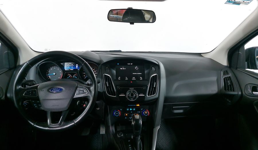 Ford Focus 2.0 SE LUXURY AT Hatchback 2016