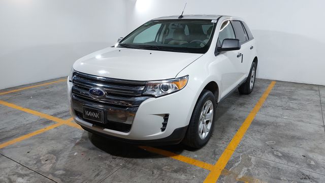 Ford • Edge