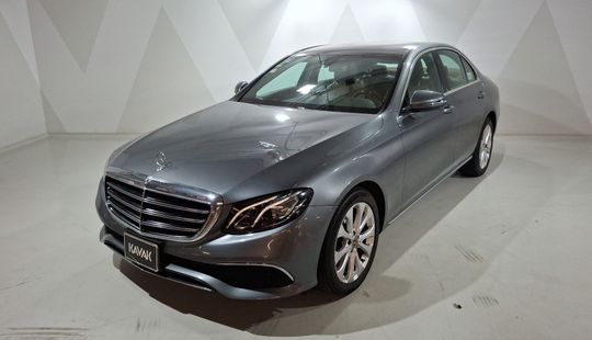 Mercedes Benz • Clase E